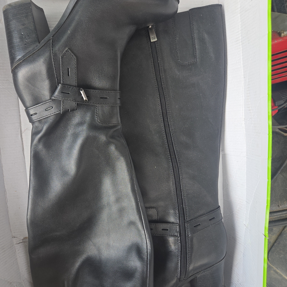 SOUL Naturalizer Black Heeled Boots
